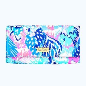 Lilly Pulitzer Travel Wallet in Multi Quill Out